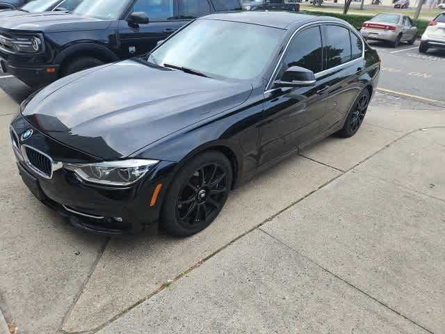 Thumbnail: 2018 BMW 3 Series - 3
