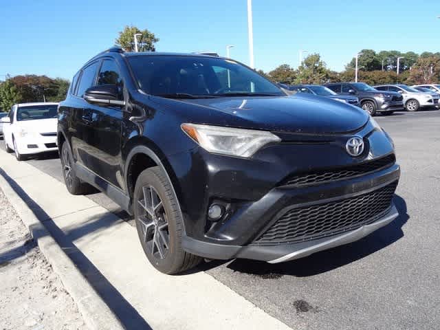 Thumbnail: 2016 Toyota RAV4 - 3