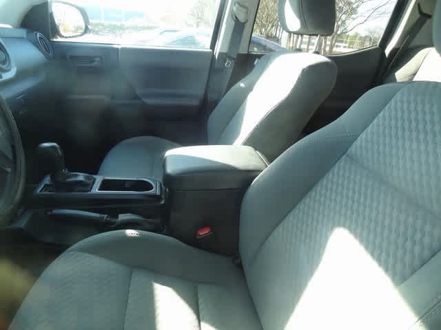 Thumbnail: 2021 Toyota Tacoma - 9