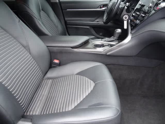 Thumbnail: 2021 Toyota Camry - 12