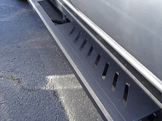 Thumbnail: 2022 Toyota Tacoma - 22