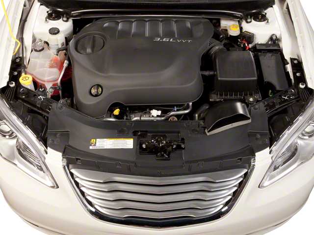 Thumbnail: 2013 Chrysler 200 - 9