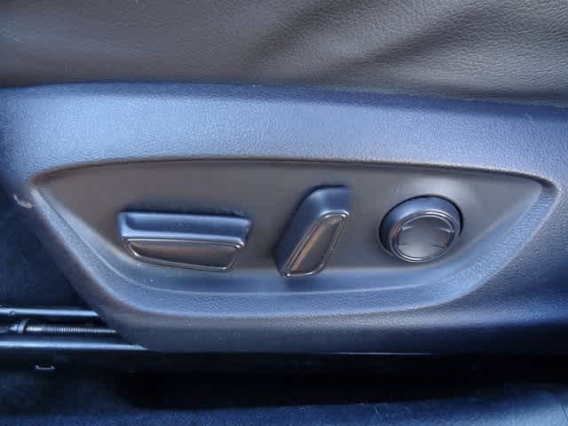 Thumbnail: 2023 Toyota Camry - 8