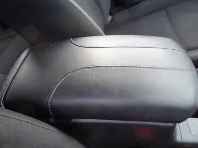 Thumbnail: 2019 Nissan Rogue Sport - 25