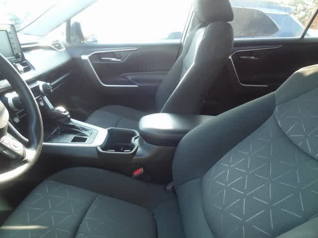 Thumbnail: 2022 Toyota RAV4 - 6