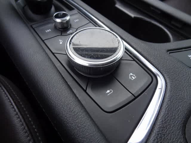 Thumbnail: 2021 Cadillac XT6 - 41