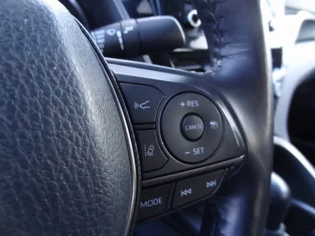 Thumbnail: 2021 Toyota Camry - 9