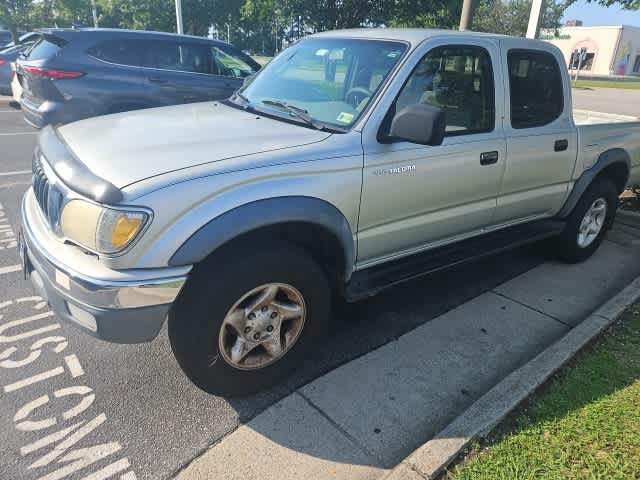 Thumbnail: 2004 Toyota Tacoma - 3
