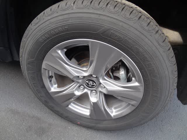 Thumbnail: 2025 Toyota RAV4 - 12