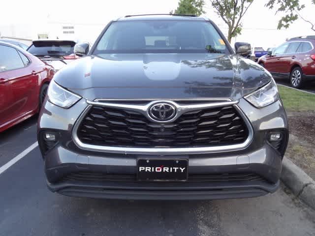 Thumbnail: 2021 Toyota Highlander - 2