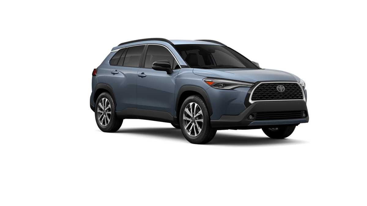 Thumbnail: 2025 Toyota Corolla Cross - 15