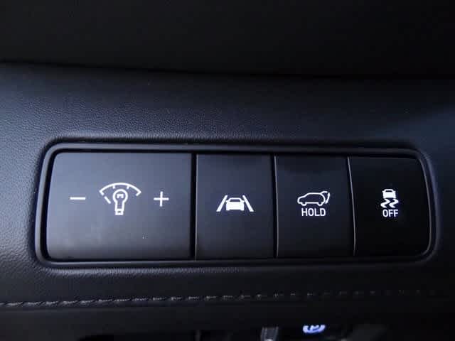 Thumbnail: 2023 Hyundai Santa Fe - 18