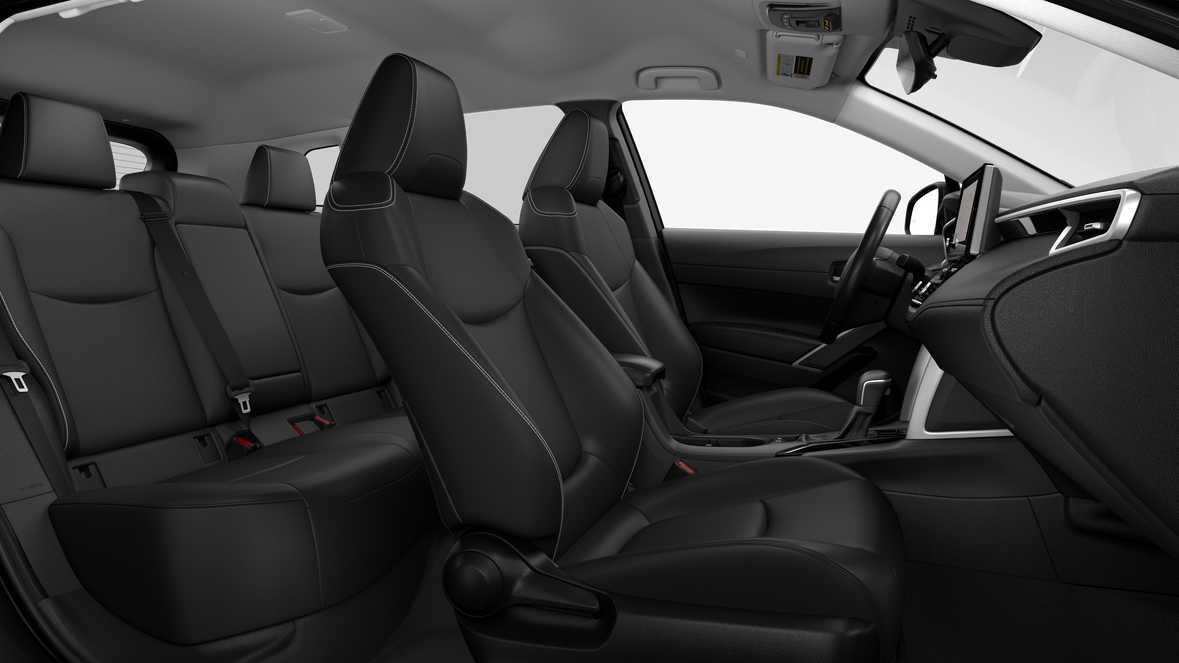 2025 Toyota Corolla Cross XLE 6