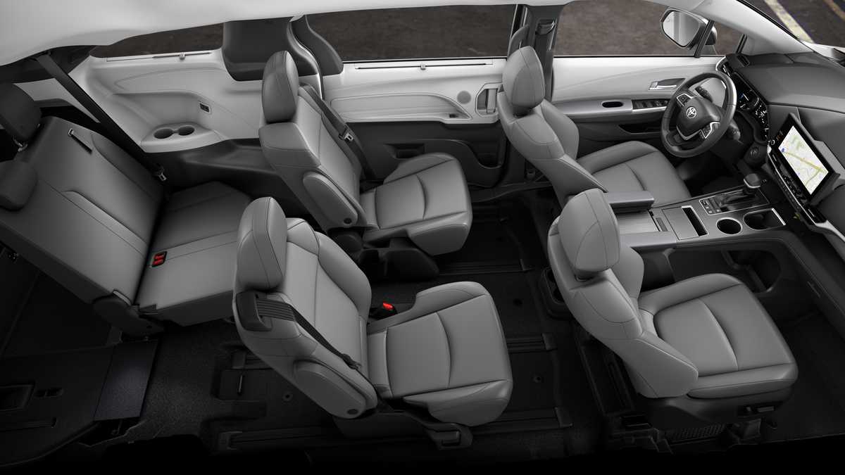 Thumbnail: 2026 Toyota Sienna - 22