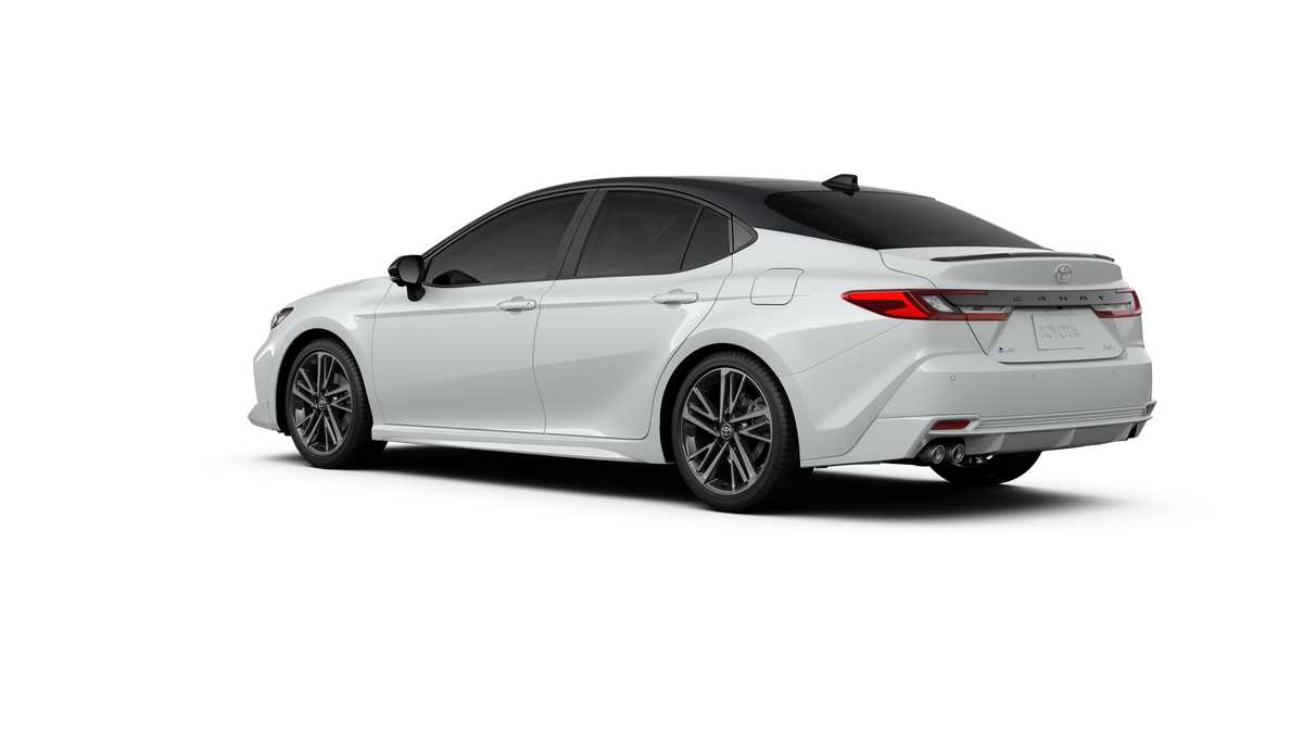Thumbnail: 2025 Toyota Camry - 6