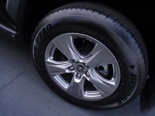 Thumbnail: 2025 Toyota RAV4 - 27