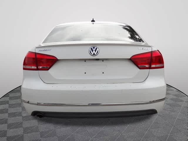 Thumbnail: 2014 Volkswagen Passat - 3