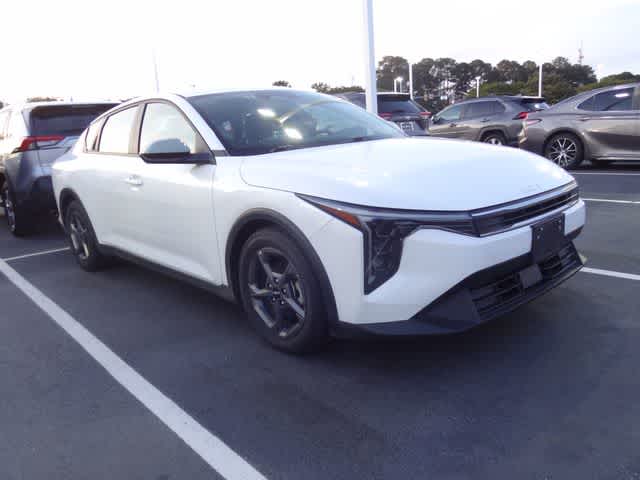 Thumbnail: 2025 Kia K4 - 3