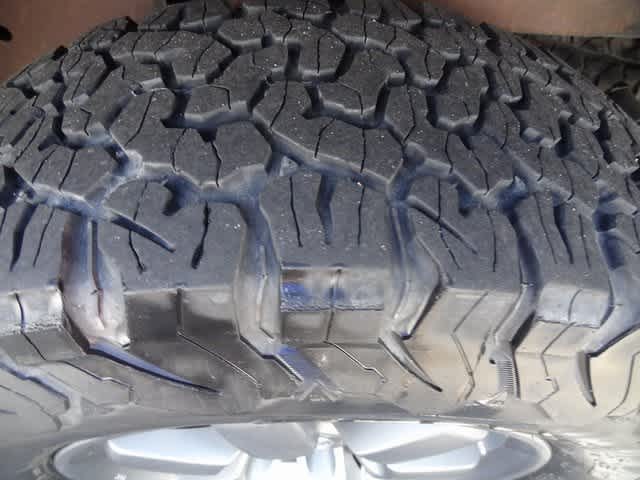 Thumbnail: 2014 Nissan Titan - 17