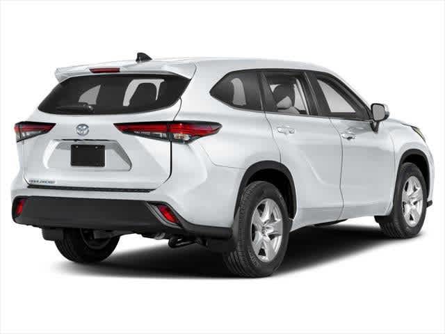 Thumbnail: 2023 Toyota Highlander - 2