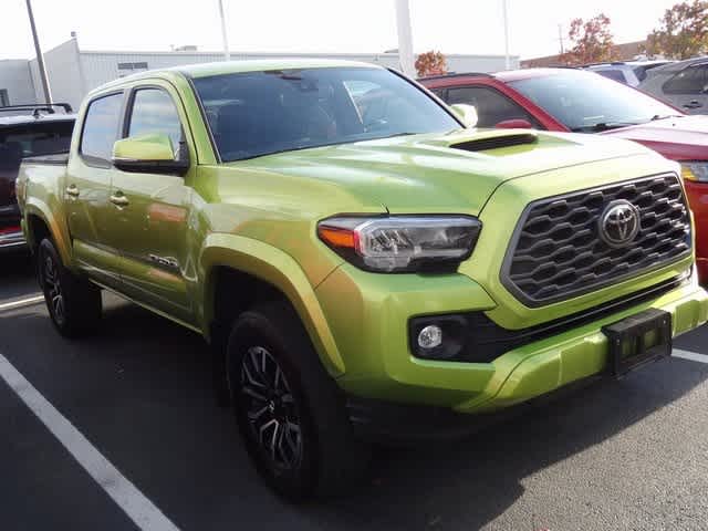 Thumbnail: 2023 Toyota Tacoma - 3