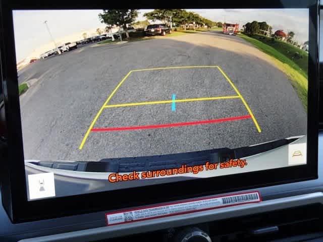 Thumbnail: 2025 Toyota Tacoma - 19