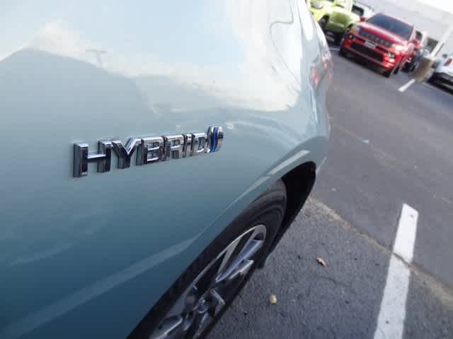 Thumbnail: 2019 Toyota Prius - 25