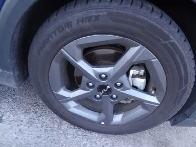 Thumbnail: 2025 Kia K4 - 10