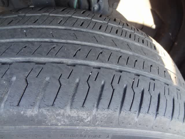 Thumbnail: 2022 Toyota RAV4 - 13