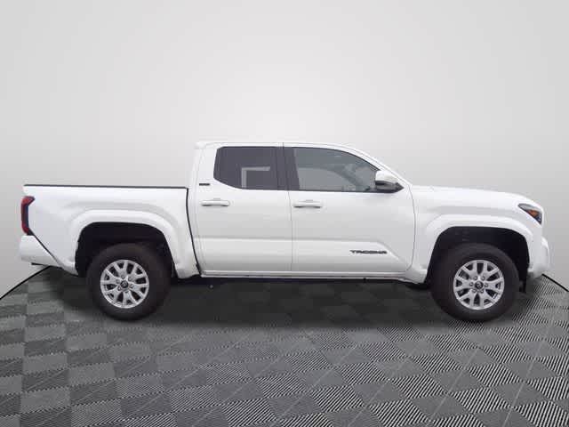 Thumbnail: 2024 Toyota Tacoma - 4