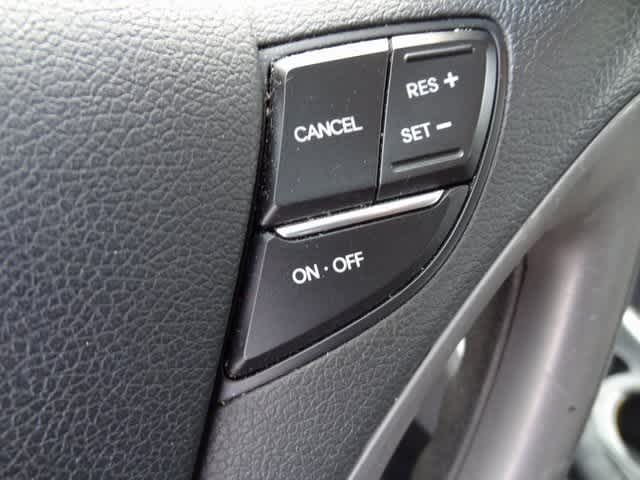2013 Hyundai Sonata Limited 22