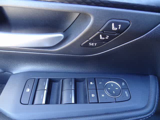 Thumbnail: 2024 Toyota Grand Highlander - 19