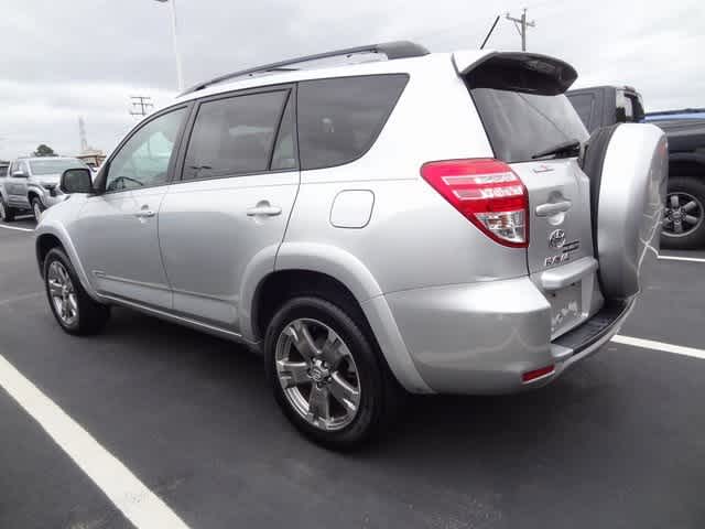 Thumbnail: 2011 Toyota RAV4 - 8