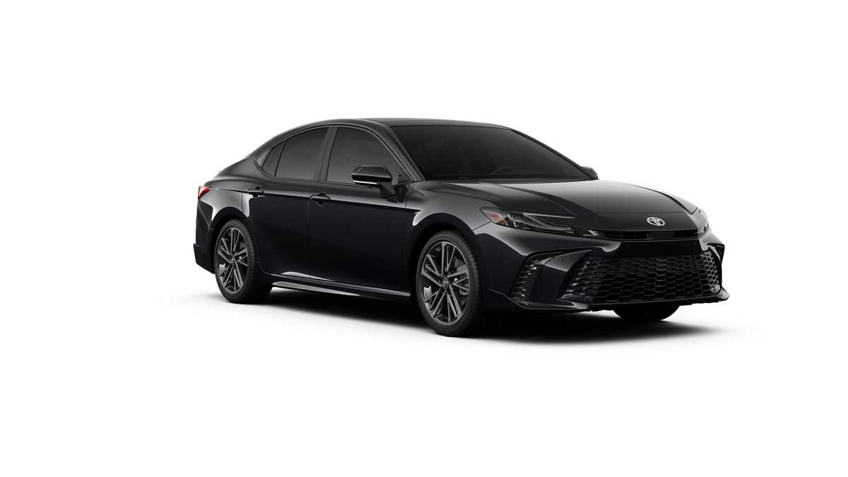 Thumbnail: 2025 Toyota Camry - 15