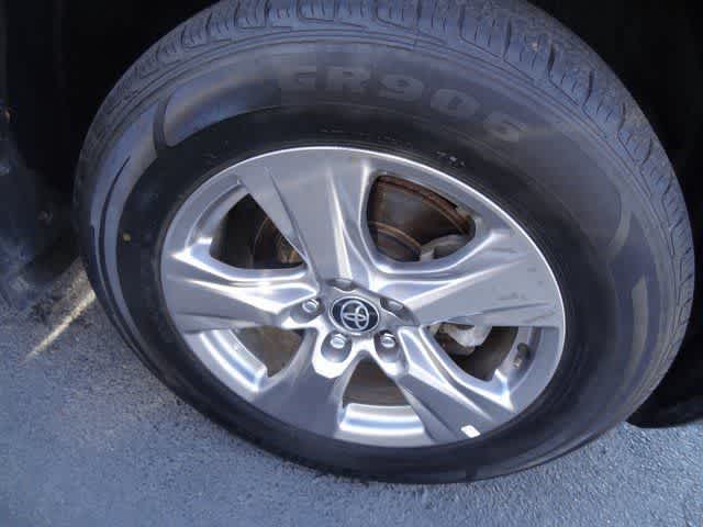 Thumbnail: 2023 Toyota RAV4 - 27