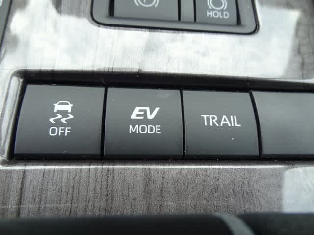 Thumbnail: 2022 Toyota Highlander - 45