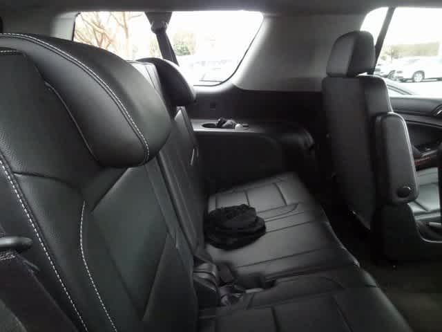 Thumbnail: 2017 Chevrolet Suburban - 9