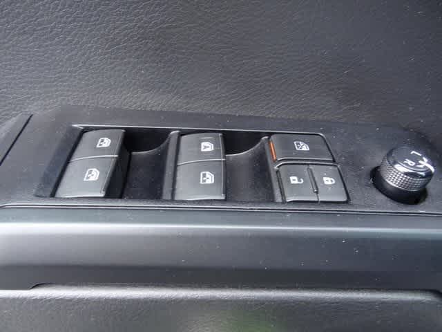 Thumbnail: 2023 Toyota Tacoma - 11