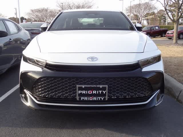 Thumbnail: 2023 Toyota Crown - 2