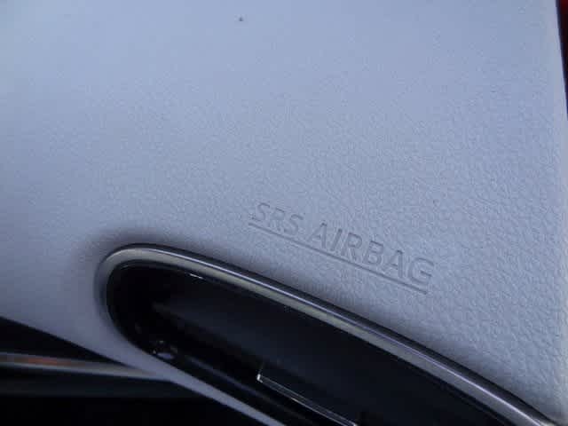 Thumbnail: 2020 Toyota Prius Prime - 20