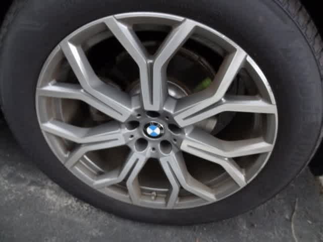 Thumbnail: 2020 BMW X7 - 12