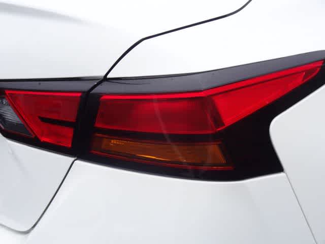 Thumbnail: 2025 Nissan Altima - 19