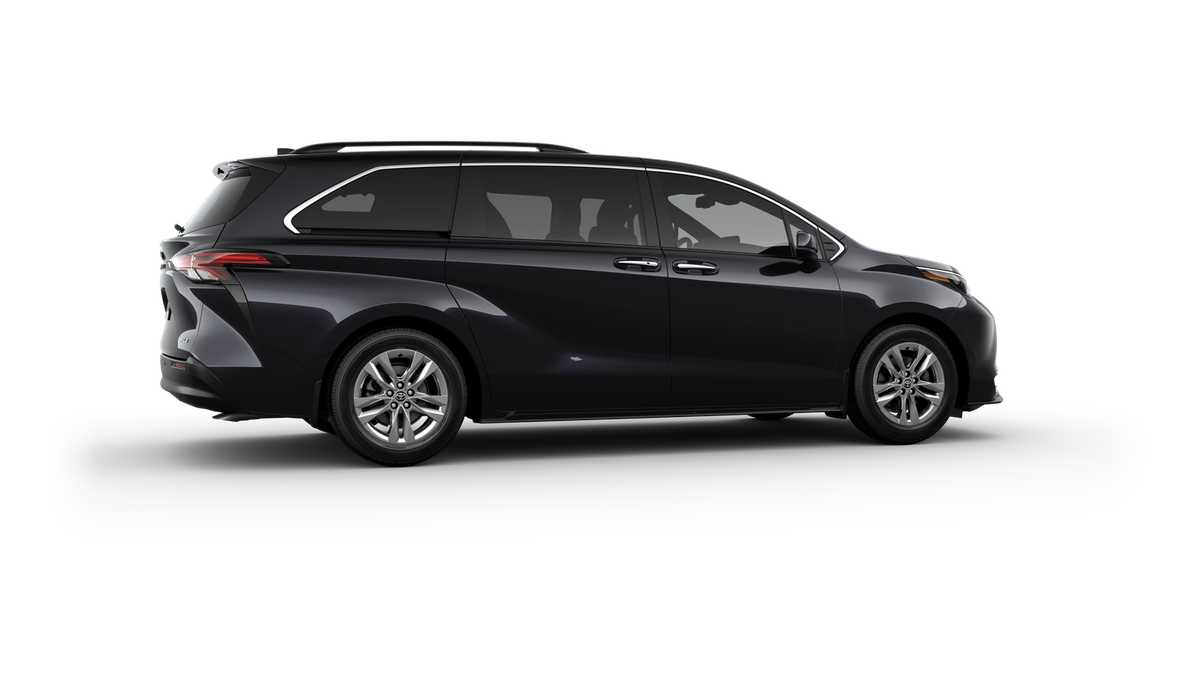 Thumbnail: 2025 Toyota Sienna - 11