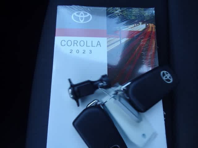 Thumbnail: 2023 Toyota Corolla - 27