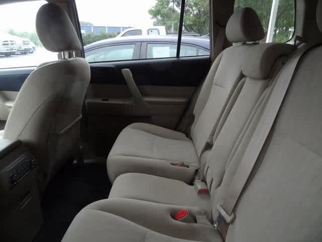 Thumbnail: 2013 Toyota Highlander - 7
