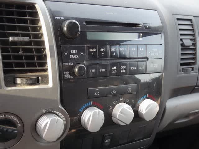 Thumbnail: 2013 Toyota Tundra - 11