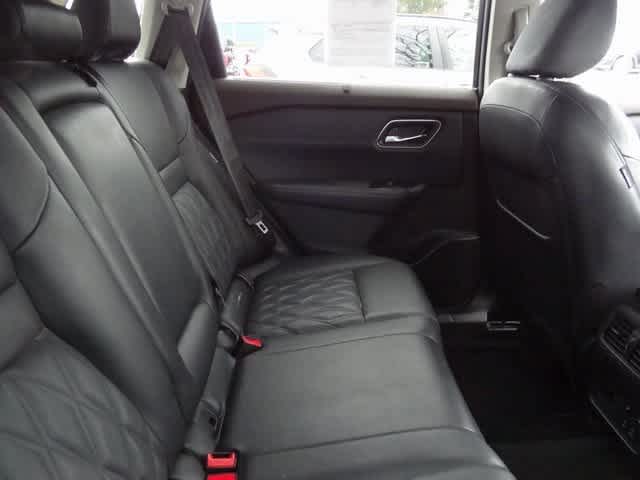 Thumbnail: 2022 Nissan Rogue - 11