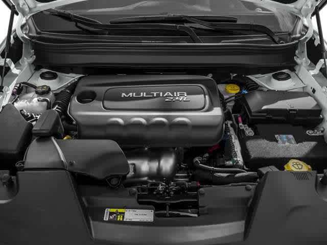 Thumbnail: 2017 Jeep Cherokee - 14