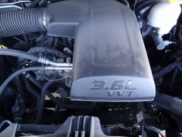 Thumbnail: 2022 RAM 1500 Classic - 32