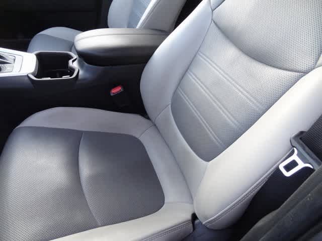 Thumbnail: 2025 Toyota RAV4 - 8